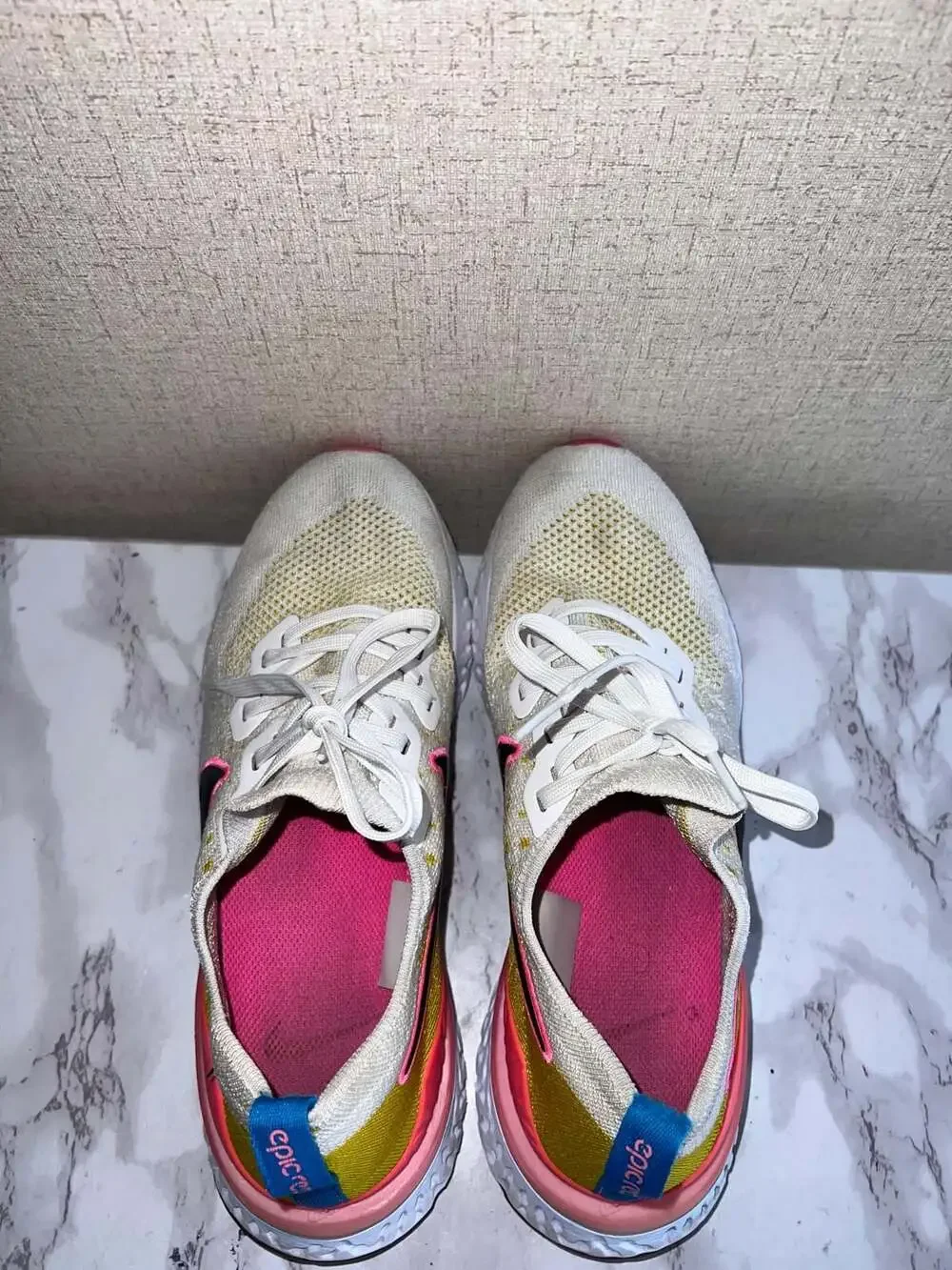 Nike Epic React Flyknit 2 White Pink Blast Citron Running Sneakers CI7583-100 Me